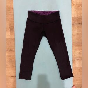 Lululemon size 4 crop leggings
